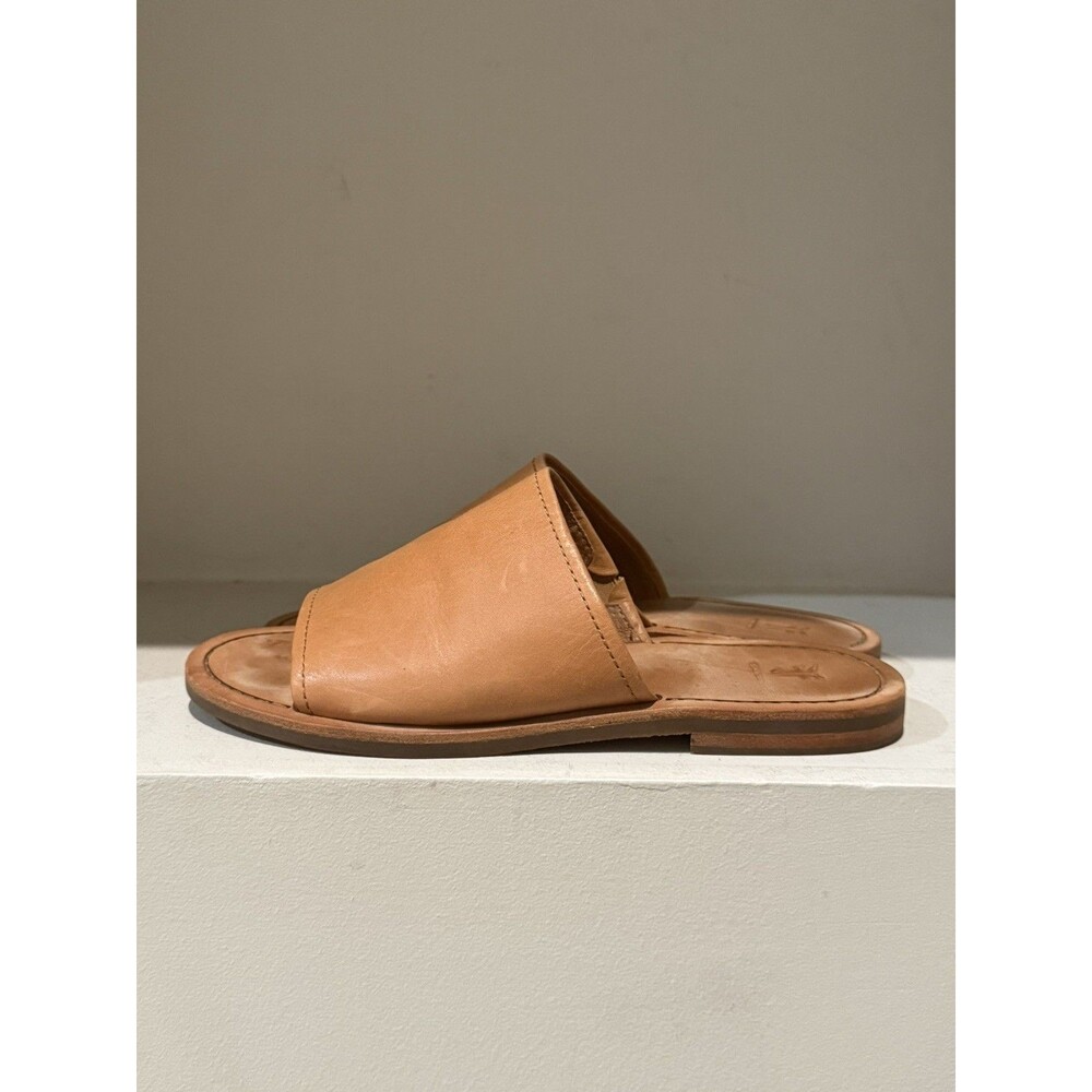 Frye Robin Slip-On Tan Leather Slide Flat Sandals Women’s Sz 7 Minimalist